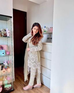 Arishfa Khan feet photo 11