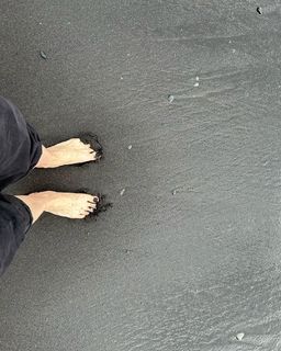 Arly Jover feet photo 2