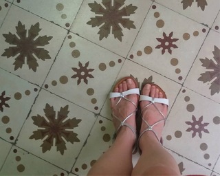 Arola Poch feet photo thumbnail