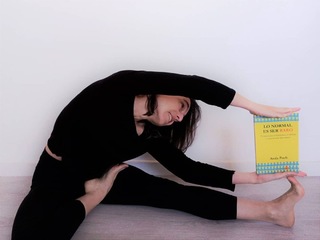 Arola Poch feet photo thumbnail