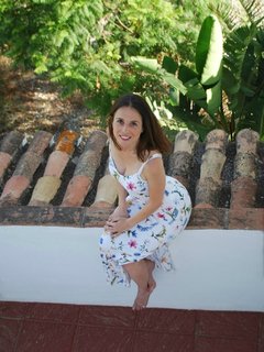 Arola Poch feet photo thumbnail