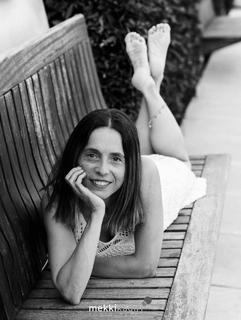 Arola Poch feet photo thumbnail