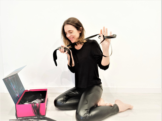 Arola Poch feet photo thumbnail