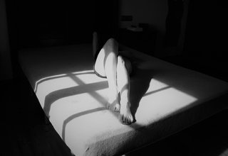 Arola Poch feet photo thumbnail