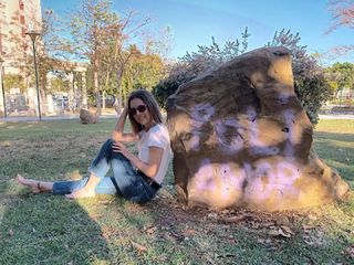 Arola Poch feet photo thumbnail