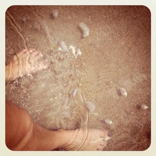 Arryn Zech feet photo 1