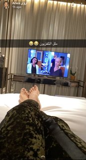 Arwa feet photo 5