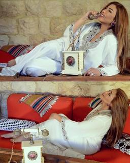 Arwa feet photo 18