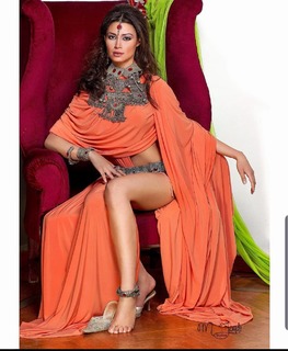 Arwa Gouda feet photo thumbnail