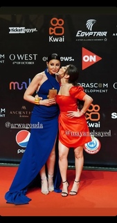 Arwa Gouda feet photo thumbnail