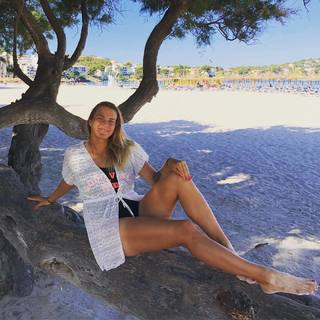 Aryna Sabalenka feet photo thumbnail