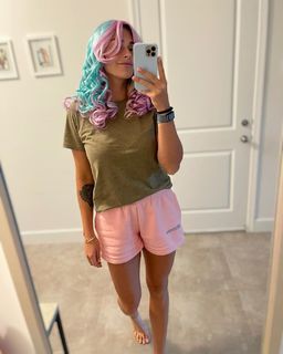 Aryna Sabalenka feet photo thumbnail