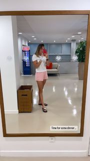 Aryna Sabalenka feet photo thumbnail