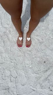 Aryna Sabalenka feet photo thumbnail