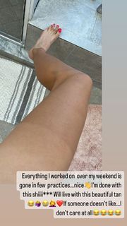 Aryna Sabalenka feet photo thumbnail