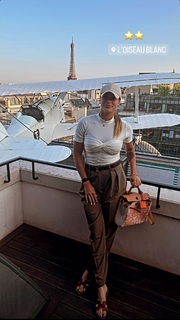 Aryna Sabalenka feet photo thumbnail