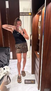 Aryna Sabalenka feet photo thumbnail