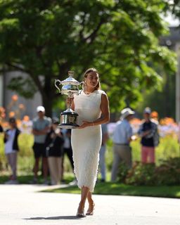 Aryna Sabalenka feet photo thumbnail
