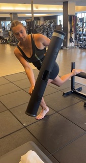 Aryna Sabalenka feet photo thumbnail