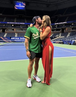 Aryna Sabalenka feet photo thumbnail
