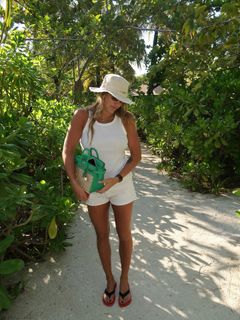 Aryna Sabalenka feet photo thumbnail