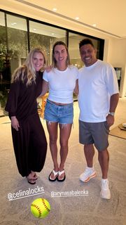 Aryna Sabalenka feet photo thumbnail
