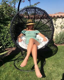 Arzu Yanardag feet photo 9