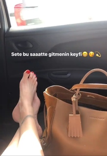 Arzu Yanardag feet photo 11