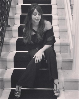 Aseel Omran feet photo thumbnail