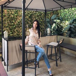 Aseel Omran feet photo thumbnail