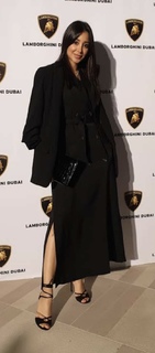 Aseel Omran feet photo thumbnail