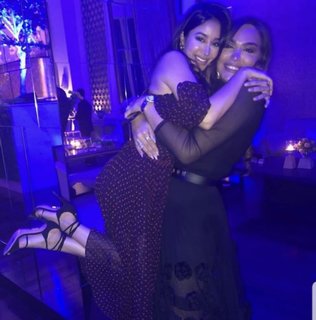 Aseel Omran feet photo thumbnail