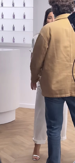 Aseel Omran feet photo thumbnail