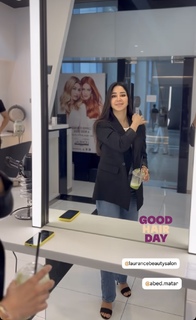 Aseel Omran feet photo thumbnail