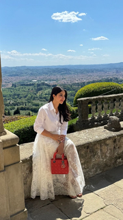 Aseel Omran feet photo thumbnail