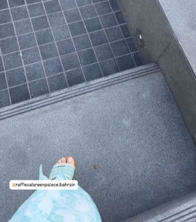 Aseel Omran feet photo thumbnail