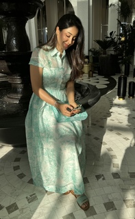 Aseel Omran feet photo thumbnail