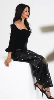 Aseel Omran feet photo thumbnail