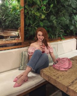 Asena Keskinci feet photo 15