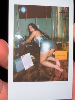 Ash Kash feet photo thumbnail