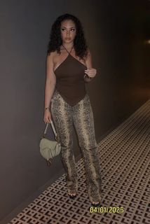 Ash Kash feet photo 16