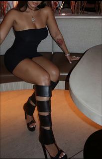 Ash Kash feet photo 9