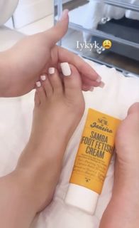 Ash Kash feet photo 3