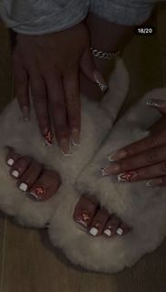 Ash Kash feet photo 1