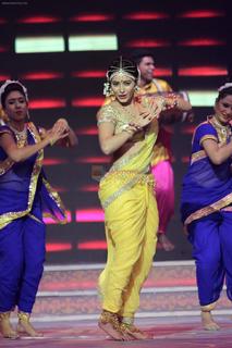 Asha Negi feet photo 6