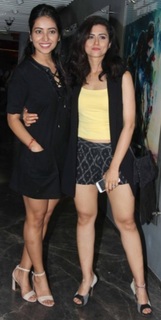 Asha Negi feet photo 11