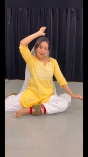 Asha Negi feet photo 10