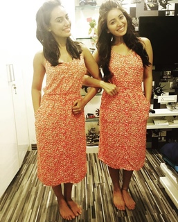 Asha Negi feet photo 4