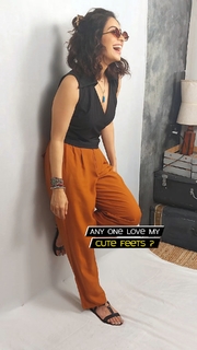 Asha Negi feet photo 12