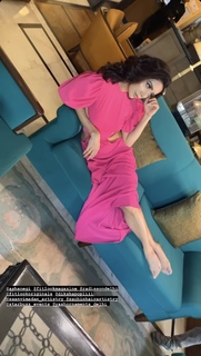 Asha Negi feet photo 5